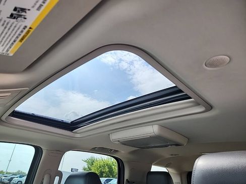 Used 2012 Chevrolet Tahoe LT AWD/4WD image 26