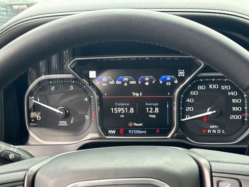 Certified 2021 GMC Sierra 2500 AT4 w/ AT4 Premium Plus Package image 30