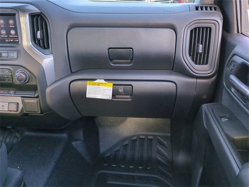 New 2026 Chevrolet Silverado 1500 W/T w/ WT Value Package image 17