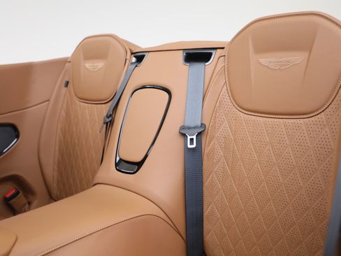 New 2026 Aston Martin DB12 Volante image 35