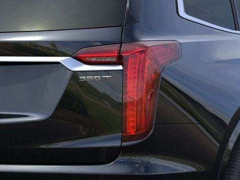 New 2025 Cadillac XT6 Luxury image 12