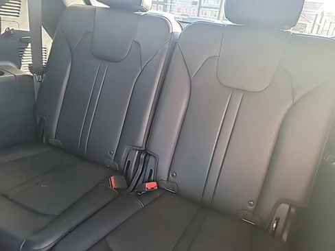 Certified 2023 Kia Sorento SX image 16