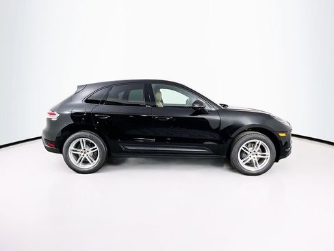 New 2026 Porsche Macan image 8