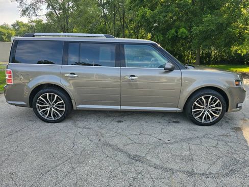 Used 2014 Ford Flex Limited w/ Equipment Group 303A AWD/4WD image 4