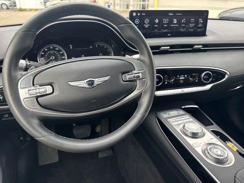 Used 2025 Genesis GV70 2.5T image 18
