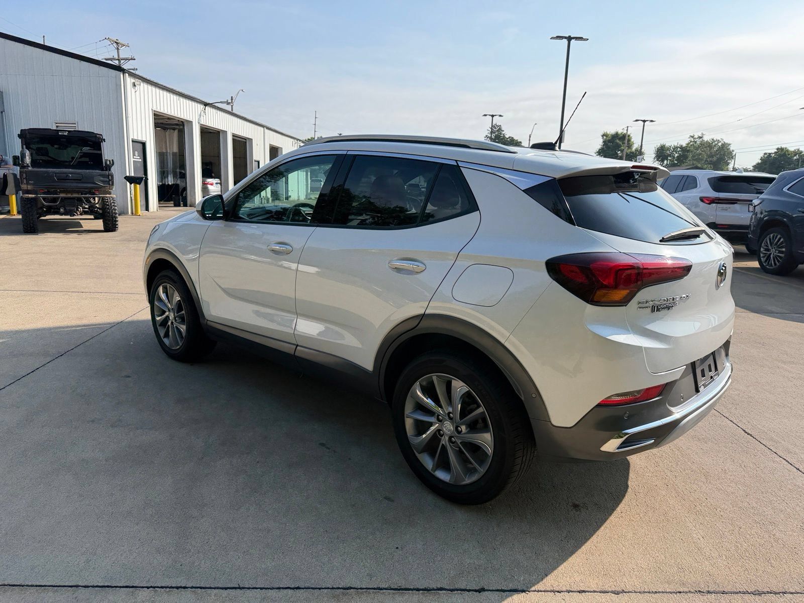 Used 2022 Buick Encore GX Essence w/ Advanced Technology Package AWD/4WD image 28
