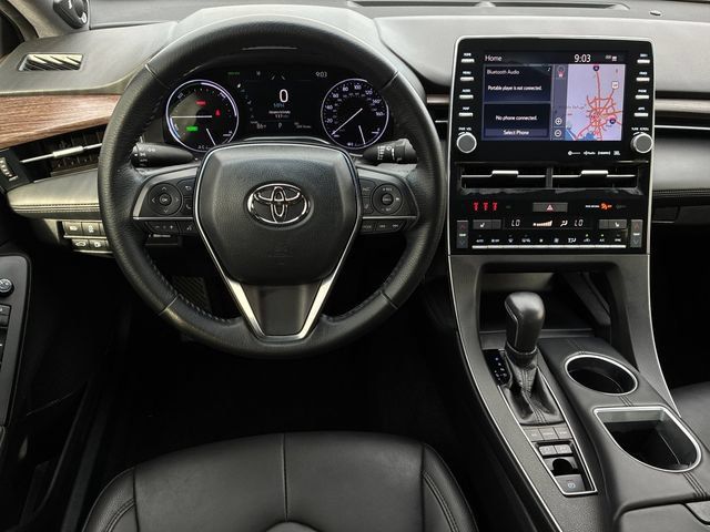 Used 2020 Toyota Avalon XLE w/ Preferred Accessory Package FWD image 14