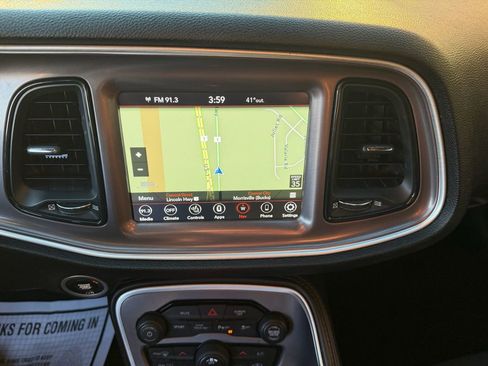 Used 2022 Dodge Challenger R/T image 22