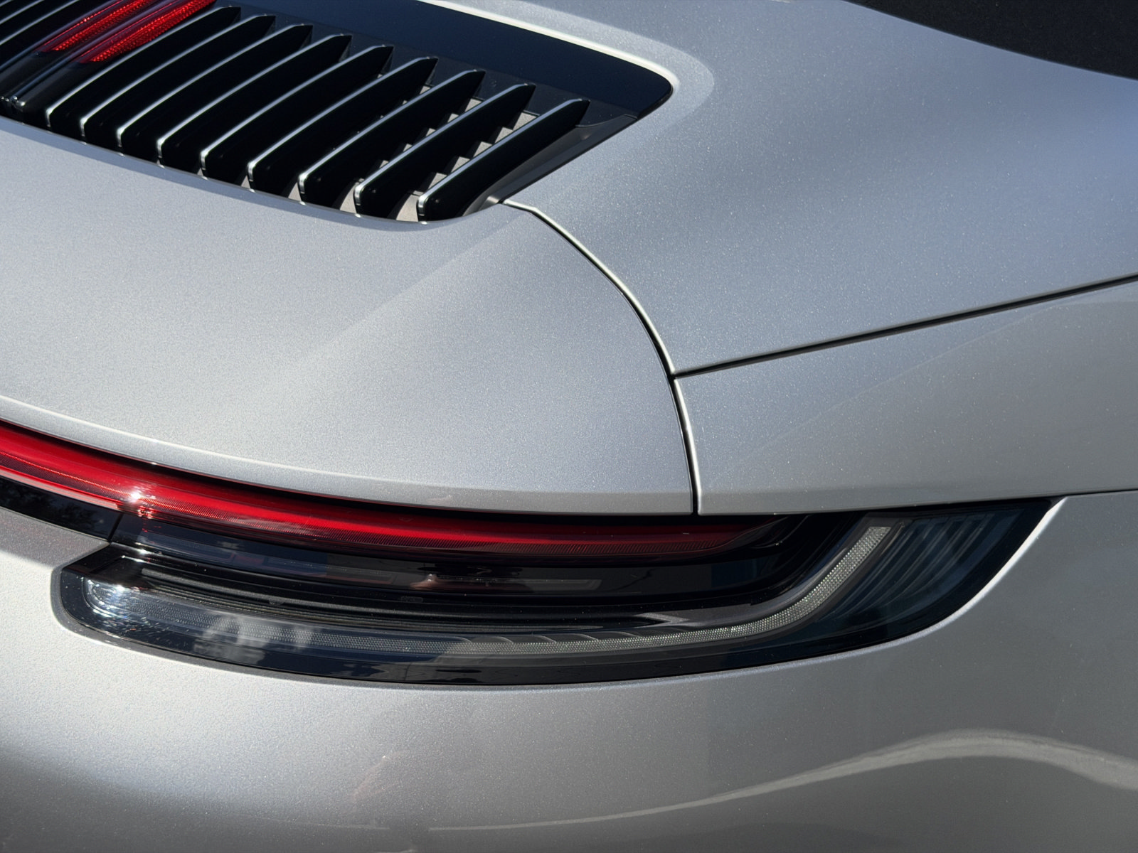 Certified 2020 Porsche 911 Carrera 4S AWD/4WD image 14