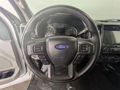 Used 2020 Ford F150 XLT w/ Trailer Tow Package image 17