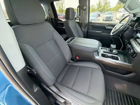 Certified 2023 Chevrolet Silverado 1500 RST w/ Z71 Off-Road Package AWD/4WD image 29