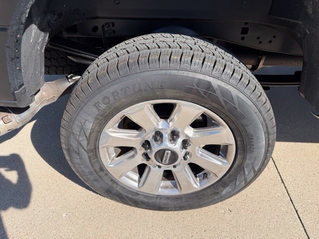 Used 2018 Ford F250 Platinum w/ Platinum Ultimate Package AWD/4WD image 12