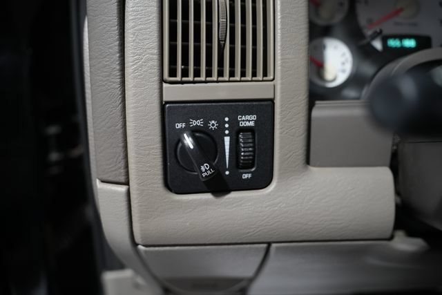 Used 2003 Dodge Ram 1500 Truck SLT AWD/4WD image 11