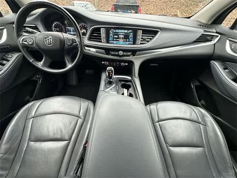 Used 2018 Buick Enclave Premium w/ Experience Buick Package image 24