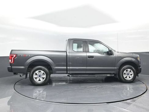 Certified 2017 Ford F150 XL AWD/4WD image 3