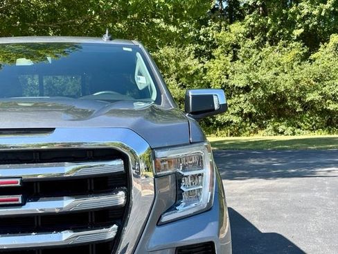 Used 2020 GMC Sierra 1500 SLE w/ SLE Value Package RWD image 13
