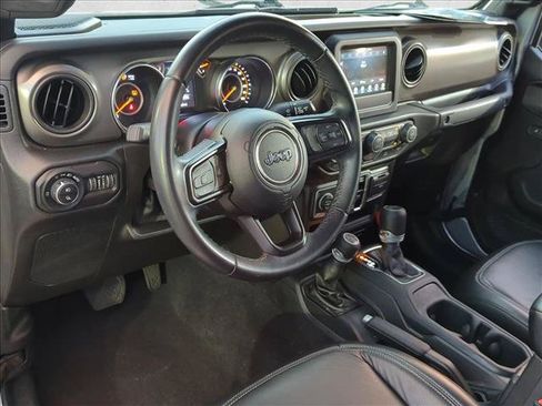 Used 2022 Jeep Gladiator Sport AWD/4WD image 10