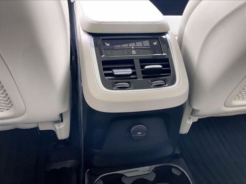 Used 2023 Volvo XC90 T8 Ultimate w/ Protection Package Premier image 38