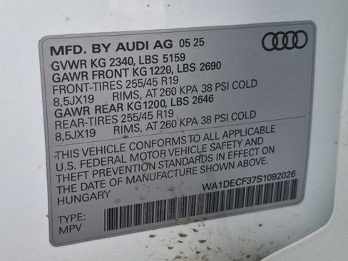Certified 2025 Audi Q3 2.0T Premium w/ Convenience Package AWD/4WD image 24