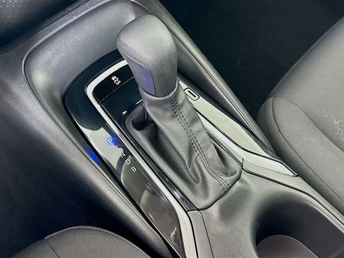 Used 2024 Toyota Corolla LE image 16