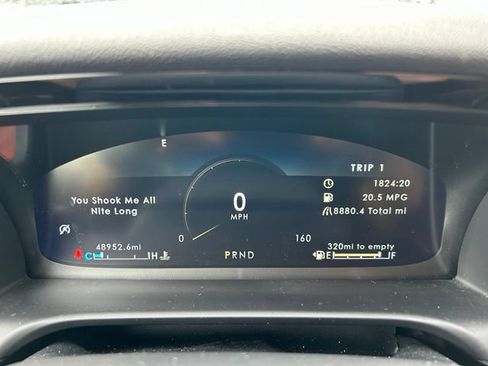 Used 2022 Lincoln Aviator Reserve w/ Equipment Group 201A AWD/4WD image 2