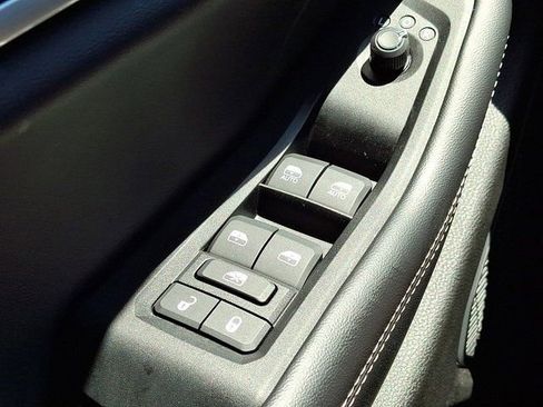 Certified 2024 Jeep Grand Cherokee Limited 4xe AWD/4WD image 32