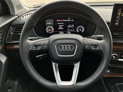 Used 2023 Audi Q5 2.0T Premium Plus w/ Premium Plus Package image 14