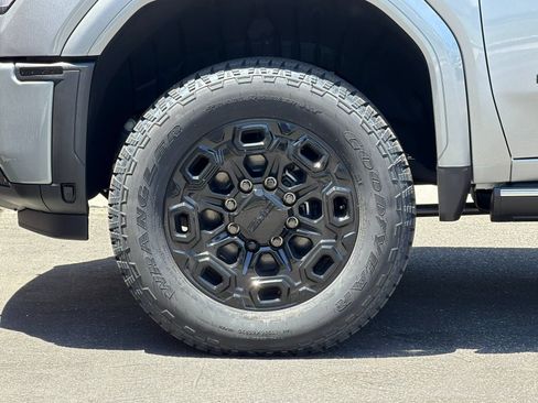 New 2026 GMC Sierra 3500 Denali Ultimate w/ LPO, Black Badging Package AWD/4WD image 24