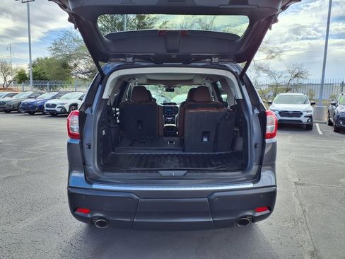 Used 2021 Subaru Ascent Touring image 17
