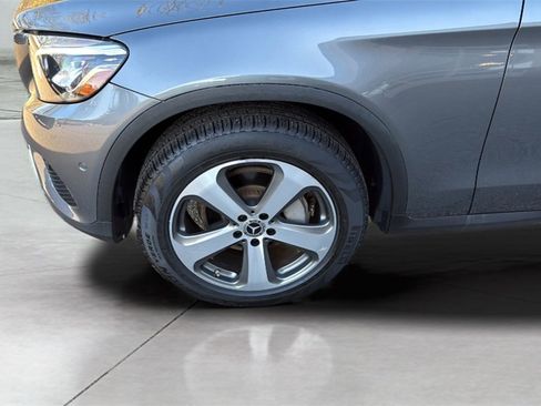 Used 2019 Mercedes-Benz GLC 300 4MATIC Coupe image 9