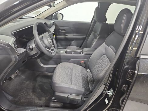 New 2026 Nissan Kicks SV image 10