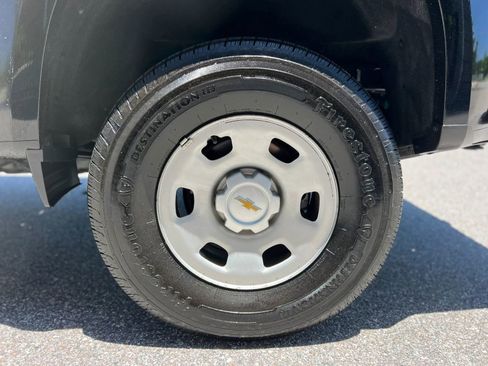 Used 2018 Chevrolet Colorado W/T RWD image 23