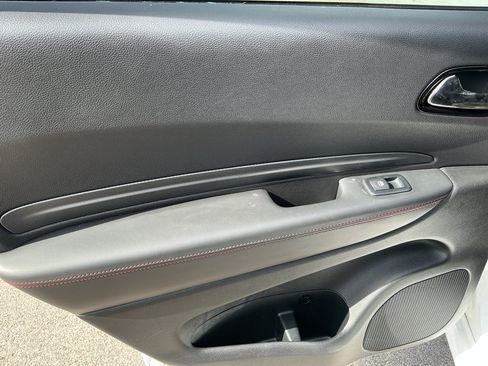 Used 2024 Dodge Durango GT AWD/4WD image 18