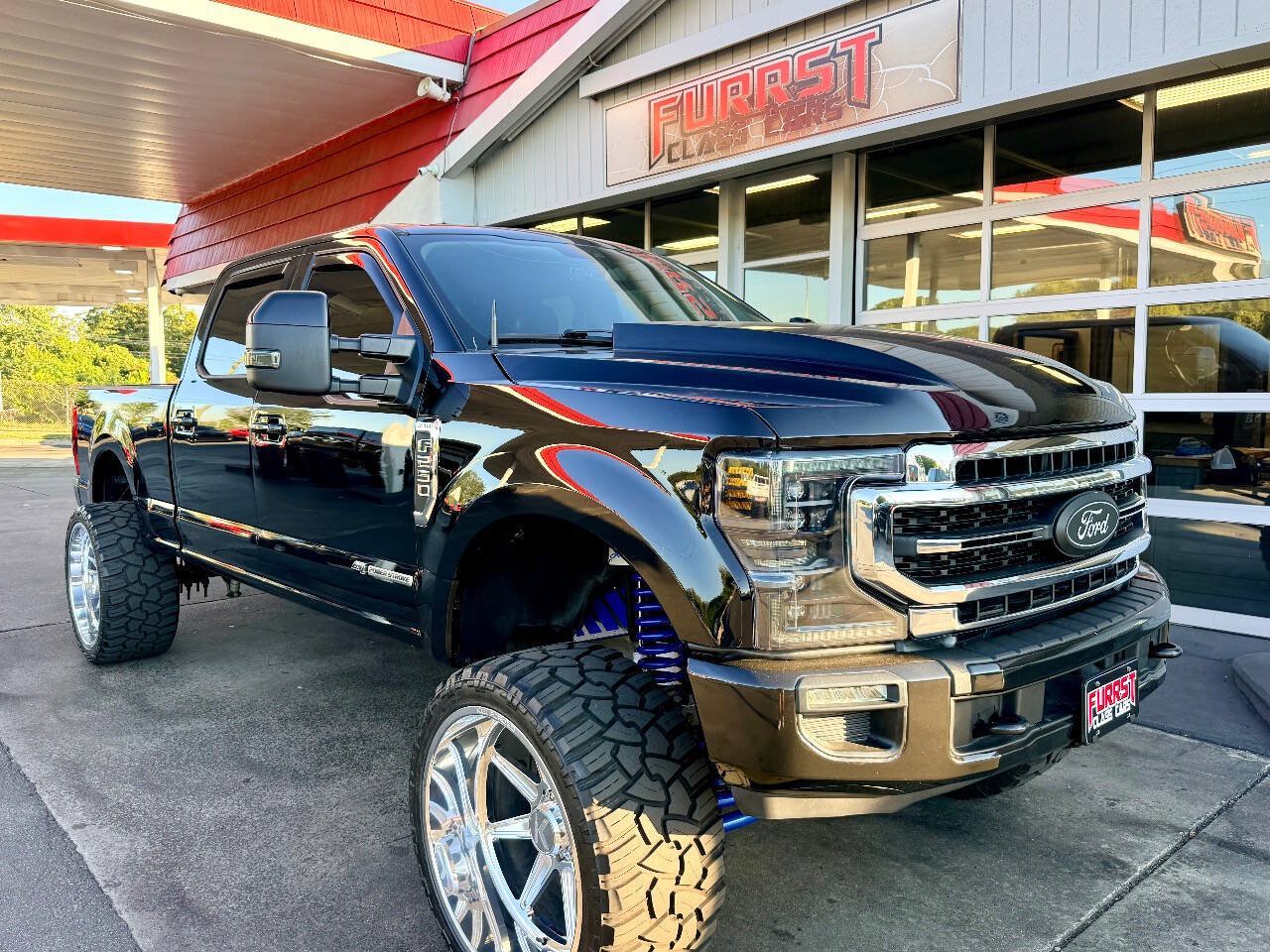 Used 2020 Ford F250 Lariat w/ Lariat Value Package AWD/4WD image 17