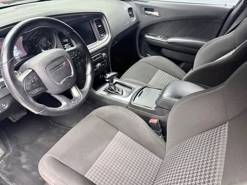 Used 2021 Dodge Charger GT w/ Driver Convenience Group image 9