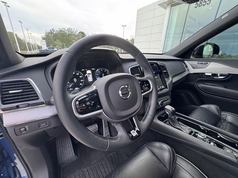 Used 2020 Volvo XC90 T6 R-Design w/ Protection Package Premier image 12