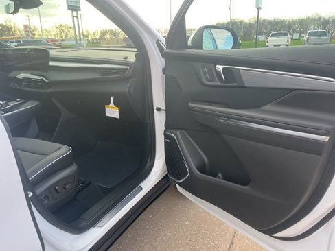 New 2026 Buick Enclave Preferred w/ Power Package image 53