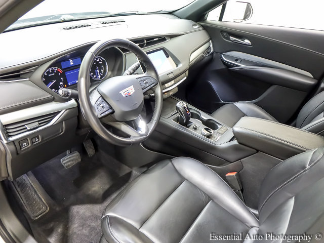 Used 2019 Cadillac XT4 Premium Luxury FWD image 10