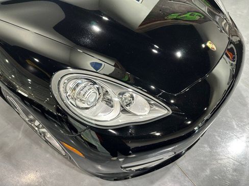 Used 2013 Porsche Panamera image 12