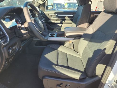 New 2026 RAM 1500 Big Horn AWD/4WD image 11