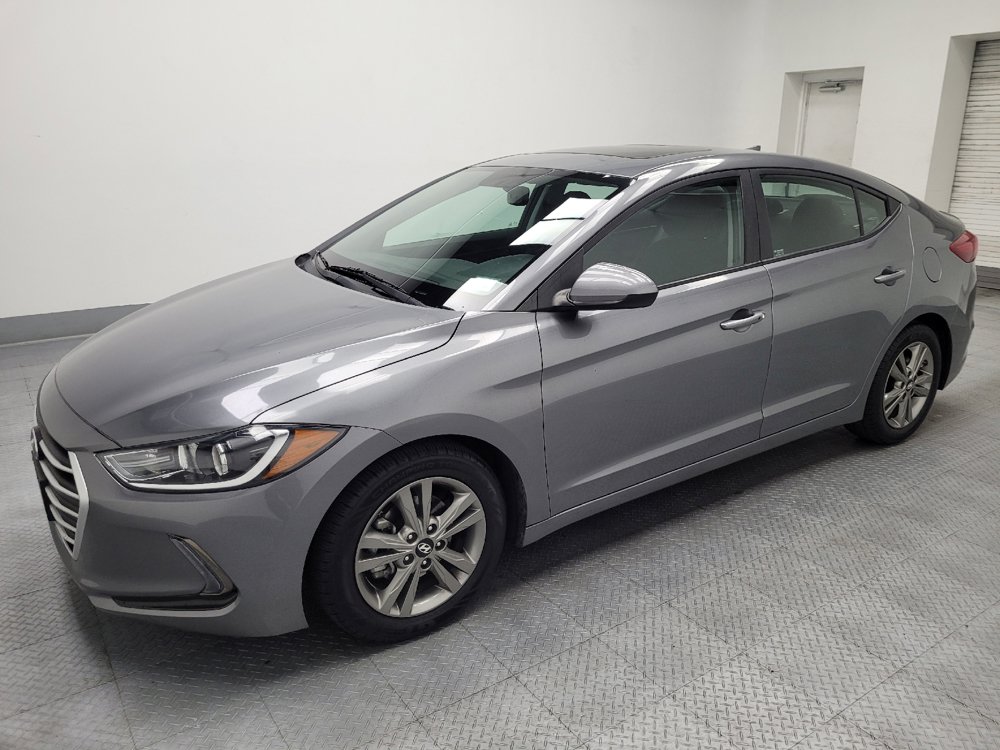Used 2018 Hyundai Elantra Value Edition FWD image 2