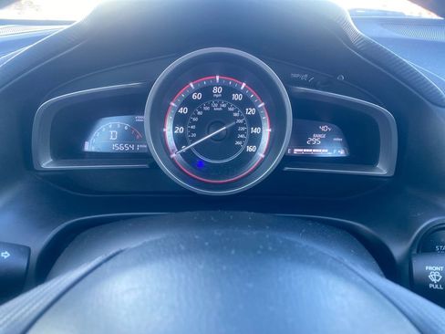 Used 2016 MAZDA MAZDA3 i Touring w/ Popular Equipment Package image 9