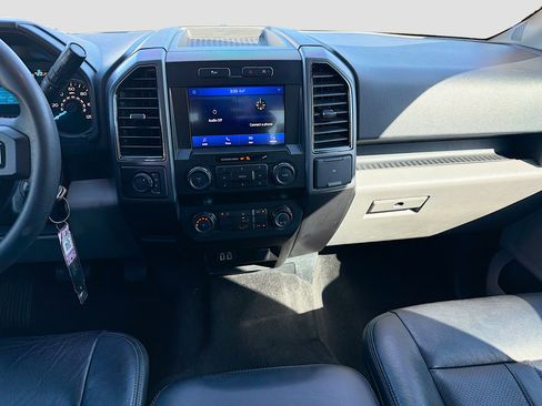Used 2020 Ford F150 XLT image 18