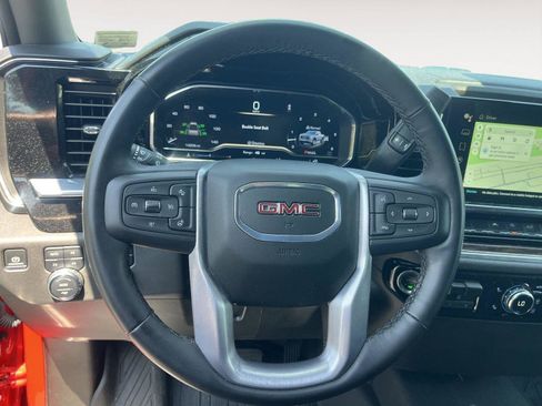 Used 2024 GMC Sierra 1500 Elevation w/ X31 Off-Road Package AWD/4WD image 16
