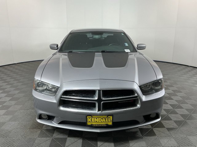 Used 2014 Dodge Charger R/T RWD image 2