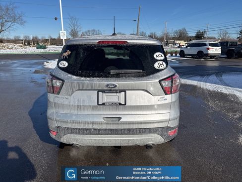 Used 2017 Ford Escape SE image 7