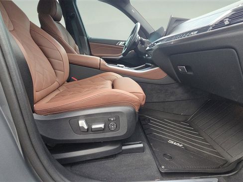 Used 2024 BMW X5 sDrive40i image 13