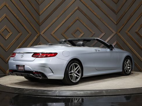 Used 2019 Mercedes-Benz S 560 Cabriolet w/ AMG Line Exterior image 12