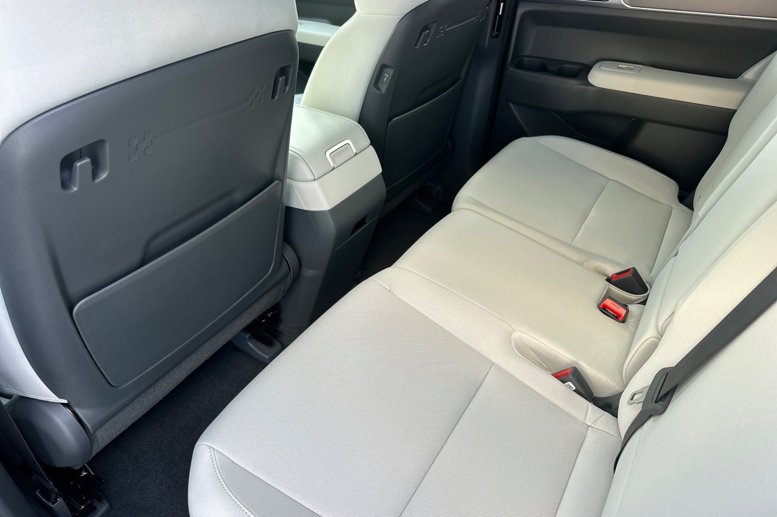 Certified 2026 Hyundai Santa Fe SE FWD image 15