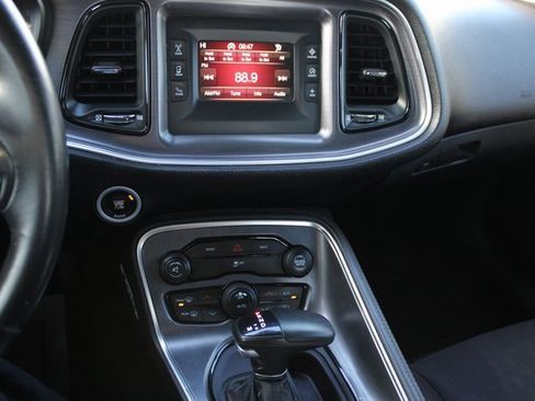 Used 2016 Dodge Challenger R/T image 22